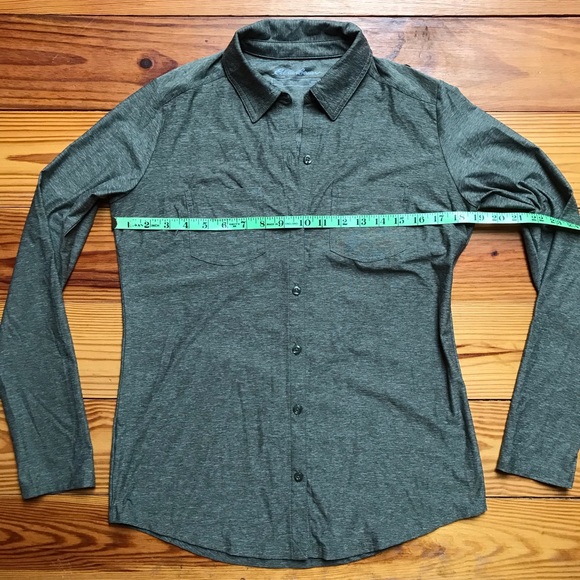 Eddie Bauer Green Long Sleeve Polyester Top, EUC S - Picture 5 of 11